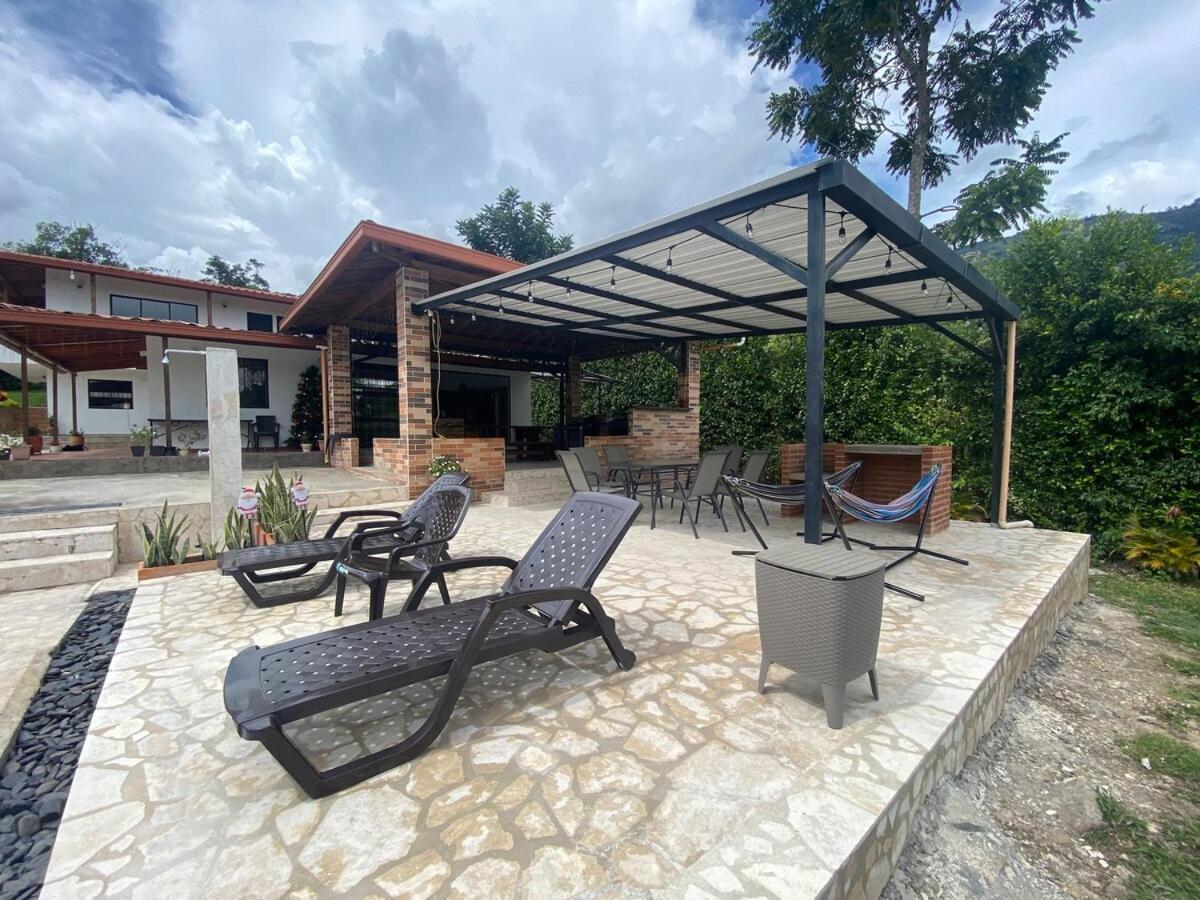 Finca Villa Andrea 1H20Min Desde Medellin Niquia Santa Rosa de Osos 외부 사진