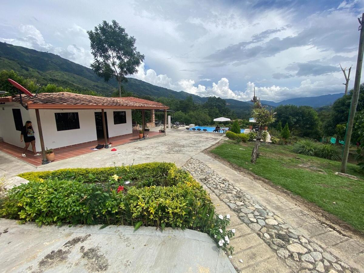 Finca Villa Andrea 1H20Min Desde Medellin Niquia Santa Rosa de Osos 외부 사진